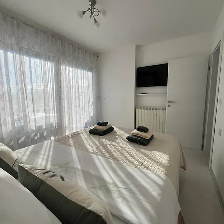 Apartament Ostojic *