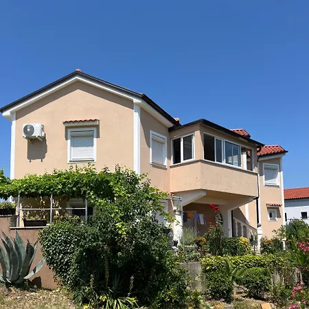 Apartament Ostojic Krk Town