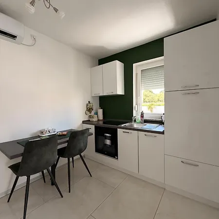 Ostojic Appartement *