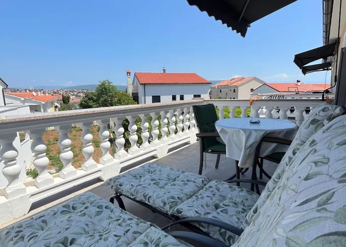 Ostojic Appartamento Krk Town