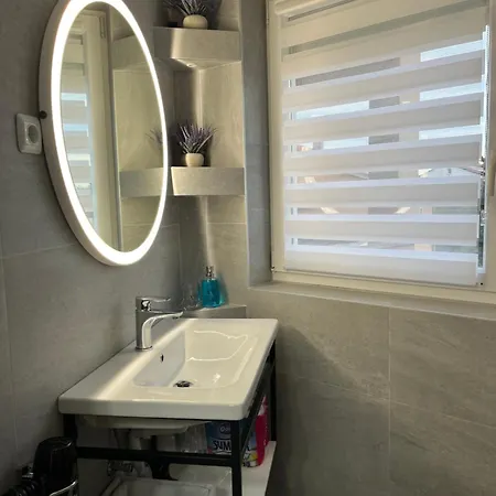 Ostojic Apartment